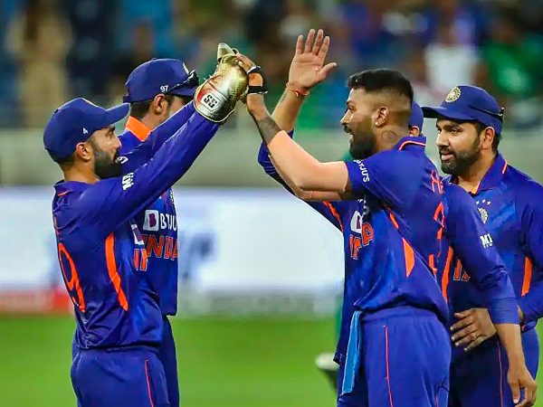 ದುಬೈ ಪಿಚ್‌ನಲ್ಲಿ ಬೌನ್ಸ್ ಚೆನ್ನಾಗಿ ಬಳಸಿಕೊಂಡ ಹಾರ್ದಿಕ್ ಪಾಂಡ್ಯ