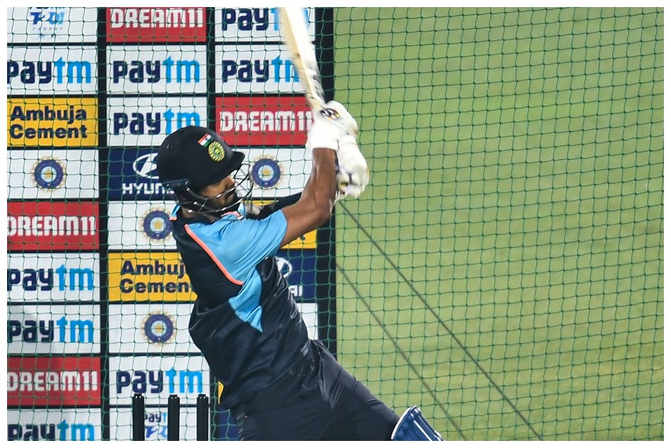 India vs Zimbabwe ODI series: KL Rahul led Indian Team Leaves For Zimbabwe with Coach Laxman India vs Zimbabwe ODI series: KL Rahul led Indian Team Leaves For Zimbabwe with Coach Laxman