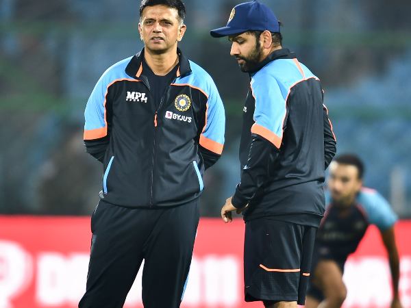 ಪ್ರಮುಖ 20 ಆಟಗಾರರನ್ನು ಗುರುತಿಸಿದ ಕೋಚ್, ನಾಯಕ