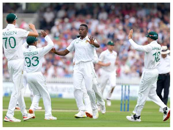 ಕಗಿಸೊ ರಬಾಡ ಅಬ್ಬರದ ಬೌಲಿಂಗ್ ದಾಳಿ, ಐದು ವಿಕೆಟ್ ಗೊಂಚಲು ಕಗಿಸೊ ರಬಾಡ ಅಬ್ಬರದ ಬೌಲಿಂಗ್ ದಾಳಿ, ಐದು ವಿಕೆಟ್ ಗೊಂಚಲು