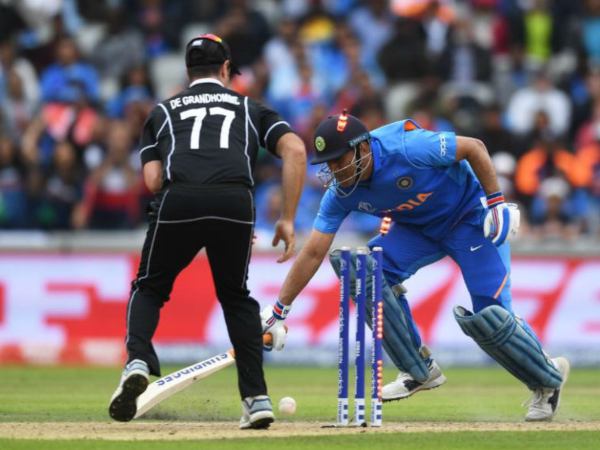 ಫೀಲ್ಡಿಂಗ್ ಮತ್ತು ವಿಕೆಟ್‌ಗಳ ನಡುವೆ ಓಡುವುದು