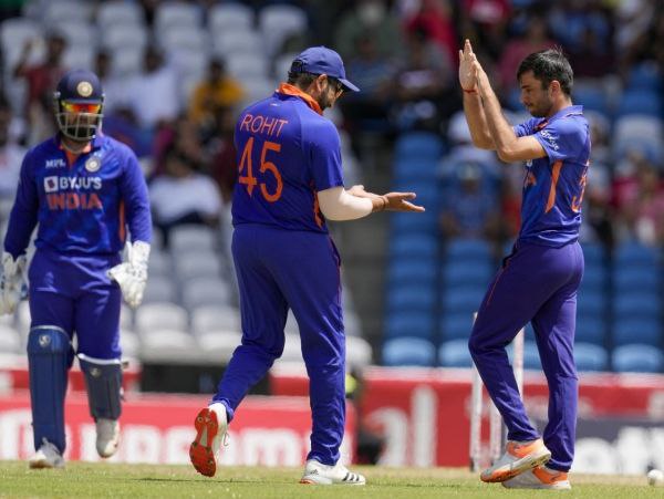 ಭಾರತ ಆಡುವ ಬಳಗ