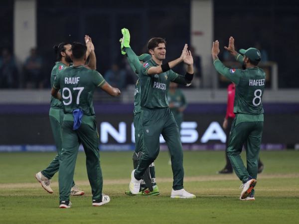 ಏಷ್ಯಾಕಪ್ಗೆ ಪ್ರಕಟವಾಗಿರುವ ಪಾಕ್ ತಂಡ ಏಷ್ಯಾಕಪ್ಗೆ ಪ್ರಕಟವಾಗಿರುವ ಪಾಕ್ ತಂಡ