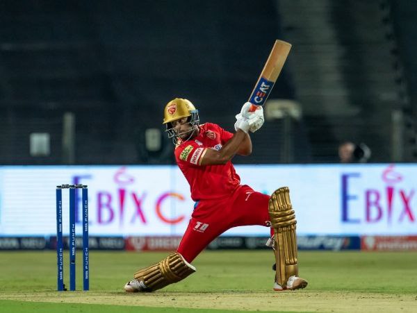 ಬೆಂಗಳೂರು ಬ್ಲಾಸ್ಟರ್ಸ್ ಅಬ್ಬರ 