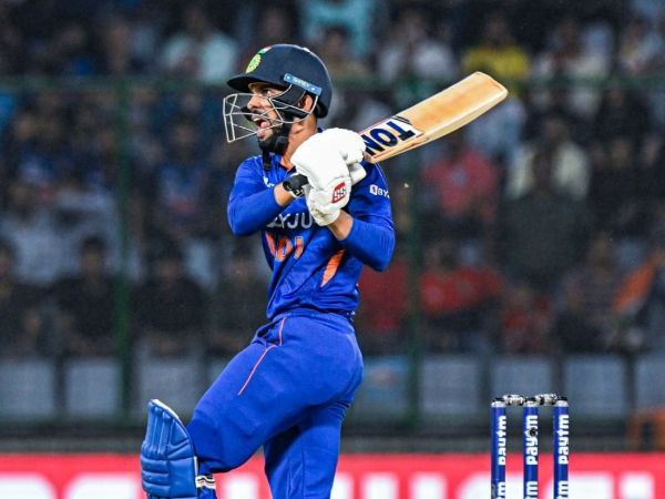 2. ರುತುರಾಜ್ ಗಾಯಕ್ವಾಡ್ 