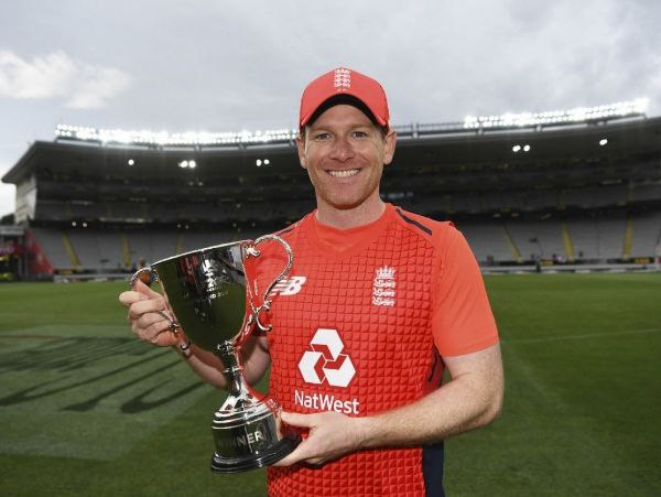 ನೂತನ ಕೋಚ್ ಆಗಿ ಈ ಇಬ್ಬರಲ್ಲಿ ಒಬ್ಬರ ಆಯ್ಕೆ ಸಾಧ್ಯತೆ 