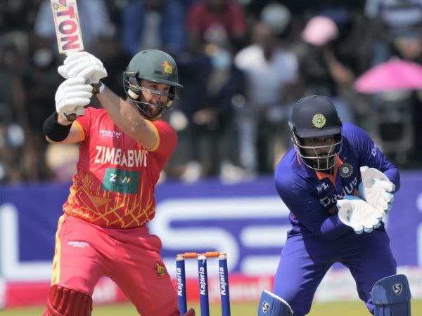 ಜಿಂಬಾಬ್ವೆ ಇನ್ನಿಂಗ್ಸ್ 