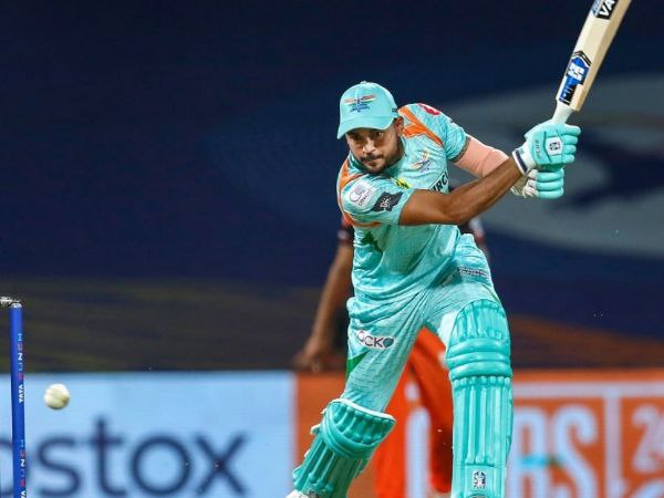 ಗುಲ್ಬರ್ಗಾ ಮಿಸ್ಟಿಕ್ಸ್ ಇನ್ನಿಂಗ್ಸ್ 