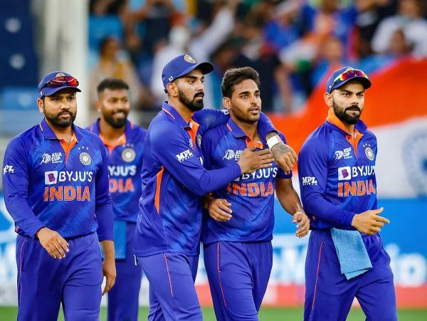 ಕೊಹ್ಲಿ ನಾಯಕತ್ವದ ಸಾರ್ವಕಾಲಿಕ ದಾಖಲೆ ಮುರಿಯಲಿದ್ದಾರೆ ರೋಹಿತ್ 