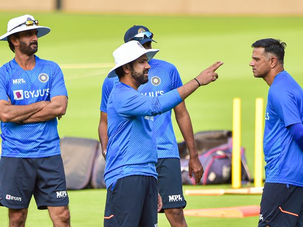 ಭಾರತದ ಅಭ್ಯಾಸ ಸೆಷನ್‌ಗೆ ಹಾಜರಾಗಿದ್ದ ರಾಹುಲ್ ದ್ರಾವಿಡ್