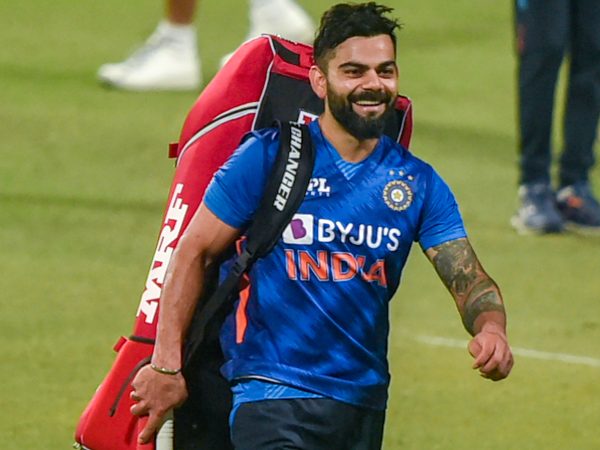 100ನೇ ಟಿ20 ಪಂದ್ಯ ಆಡುತ್ತಿರುವ ವಿರಾಟ್ ಕೊಹ್ಲಿ