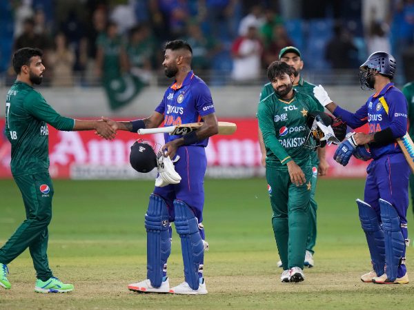 ಪಾಕಿಸ್ತಾನ ತಂಡ 19.5 ಓವರ್‌ಗಳಲ್ಲಿ 147ಕ್ಕೆ ಆಲೌಟ್
