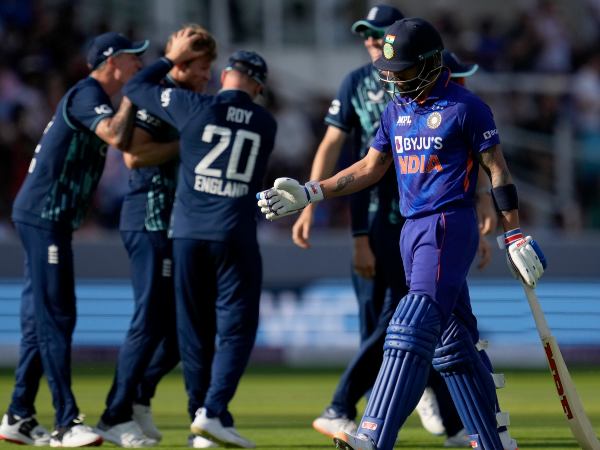 1ನೇ ಟಿ20 ಪಂದ್ಯದಲ್ಲಿ 6 ಎಸೆತಗಳಲ್ಲಿ 11 ರನ್