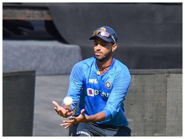 ಕೌಂಟಿ ತಂಡದ ಪರ ಆಡುತ್ತಿದ್ದಾಗ ಗಾಯ