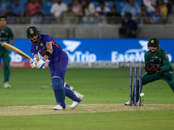 ಅರ್ಶ್‌ದೀಪ್ ಬೆಂಬಲಿಸಿದ ವಿರಾಟ್ ಕೊಹ್ಲಿ