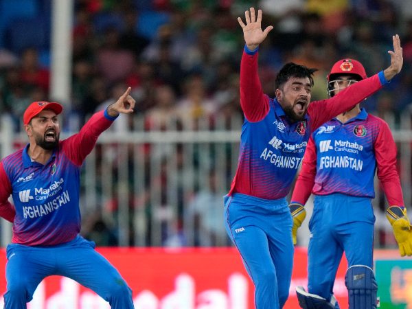 ಅಫ್ಘಾನಿಸ್ತಾನ ಬೌಲಿಂಗ್ ಇನ್ನಿಂಗ್ಸ್