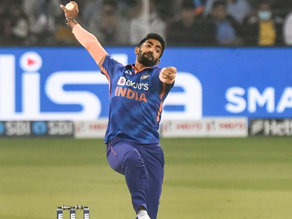 4 ಓವರ್‌ಗಳಲ್ಲಿ 49 ರನ್‌ ಬಿಟ್ಟುಕೊಟ್ಟ ಹರ್ಷಲ್ ಪಟೇಲ್