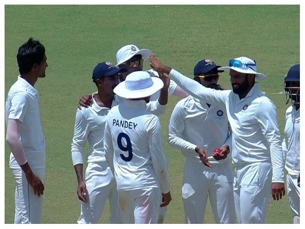 ಅಂತಿಮ ಮೂರು ದಿನದಾಟ ಸಂಪೂರ್ಣ ಹಿಡಿತ ಸಾಧಸಿದ ವೆಸ್ಟ್