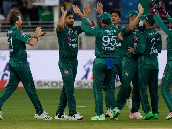 ಪಾಕ್ ಗೆಲುವಿಗೆ ಗೌತಮ್ ಗಂಭೀರ್ ಸಲಹೆ