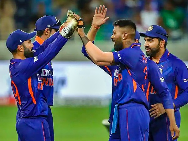  ತಂಡದಲ್ಲಿ ಸ್ಥಾನ ಪಡೆಯುವ ಆಟಗಾರರು