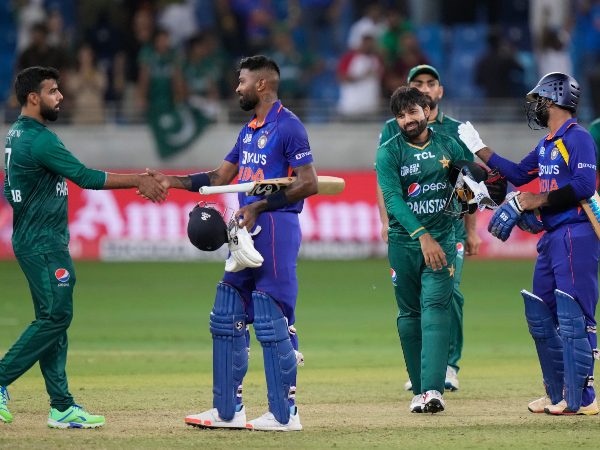 ಭಾನುವಾರದಂದು ಭಾರತ vs ಪಾಕಿಸ್ತಾನ ಹಣಾಹಣಿ