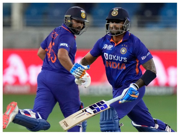 ಒಬ್ಬೊಬ್ಬರಾಗಿ ಆಗಮಿಸುತ್ತಿದ್ದಾರೆ ಭಾರತೀಯ ಆಟಗಾರರು