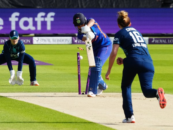 ಭಾರತದ ವನಿತೆಯರಿಗೆ ಆರಂಭಿಕ ಆಘಾತ