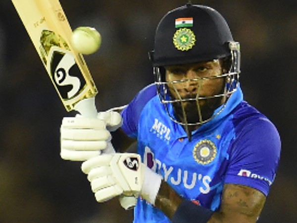 Ind vs Aus T20: KL Rahul Half, Suryakumar Yadav, Hardik Batted Well India Scored 208 Runs 