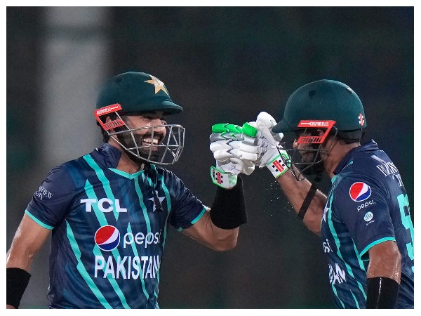 ಮುನ್ನಡೆಯಲ್ಲಿ ಪಾಕಿಸ್ತಾನ