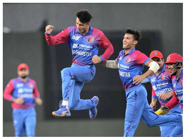 ಬೌಲಿಂಗ್‌ನಲ್ಲಿ ಮಿಂಚಿದ ಲಂಕಾ ಹಾಗೂ ಅಫ್ಘನ್ ಸ್ಪಿನ್ನರ್‌ಗಳು