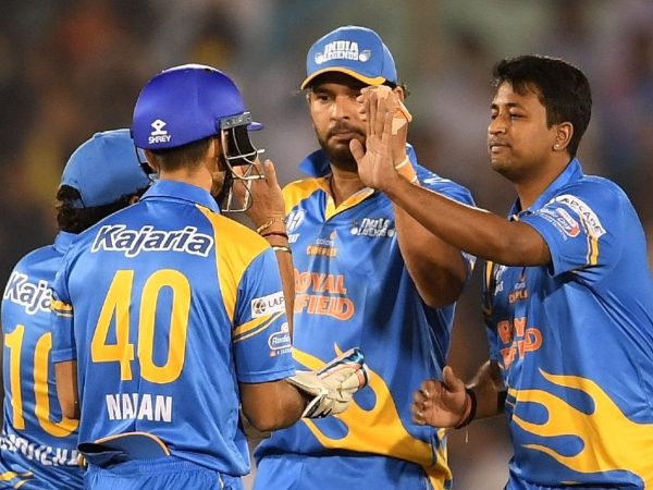 ಲೆಜೆಂಡ್ ಕ್ರಿಕೆಟಿಗರನ್ನು ಅನೇಕರು ಆರಾಧ್ಯ ದೈವವಾಗಿ ನೋಡುತ್ತಾರೆ