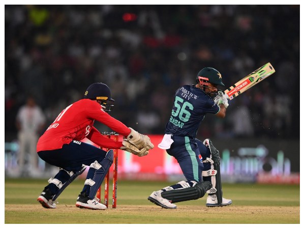 ಬಾಬರ್ ಅಜಂ ಭರ್ಜರಿ ಬ್ಯಾಟಿಂಗ್