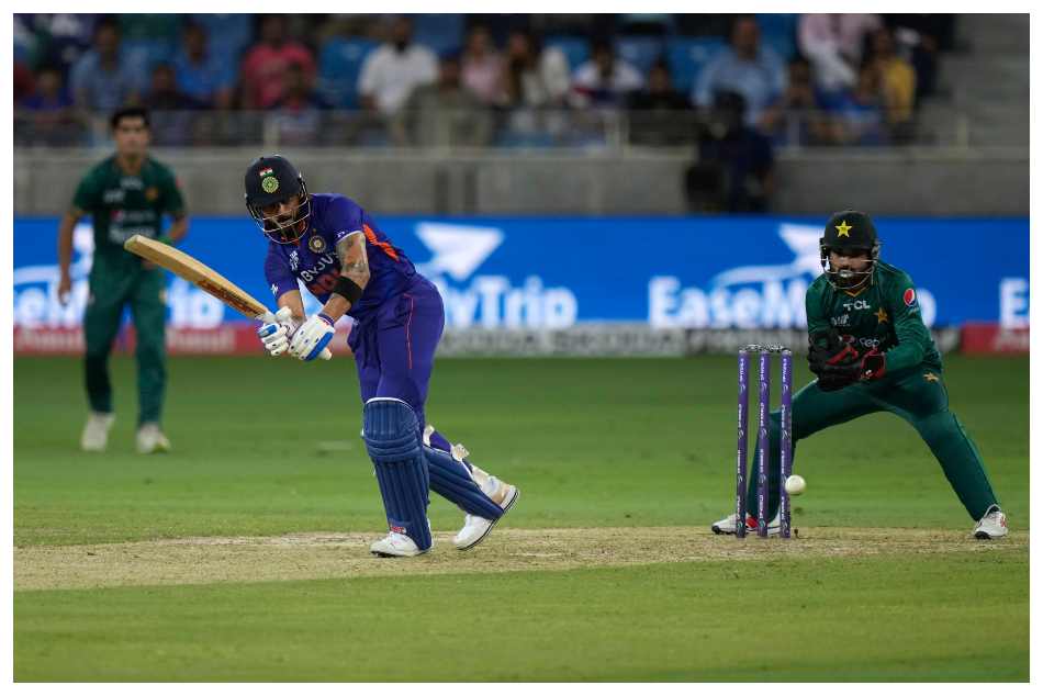 ಕೊಹ್ಲಿ ಬ್ಯಾಟಿಂಗ್ ಪ್ರಶ್ನಿಸಿದ ಇಂಜಮಾಮ್ ಉಲ್ ಹಕ್