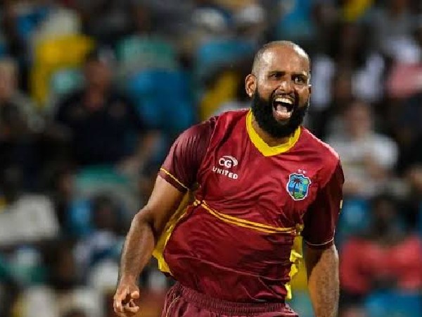 ಲೆಗ್ ಸ್ಪಿನ್ನರ್ ಯಾನಿಕ್ ಕ್ಯಾರಿಯಾ