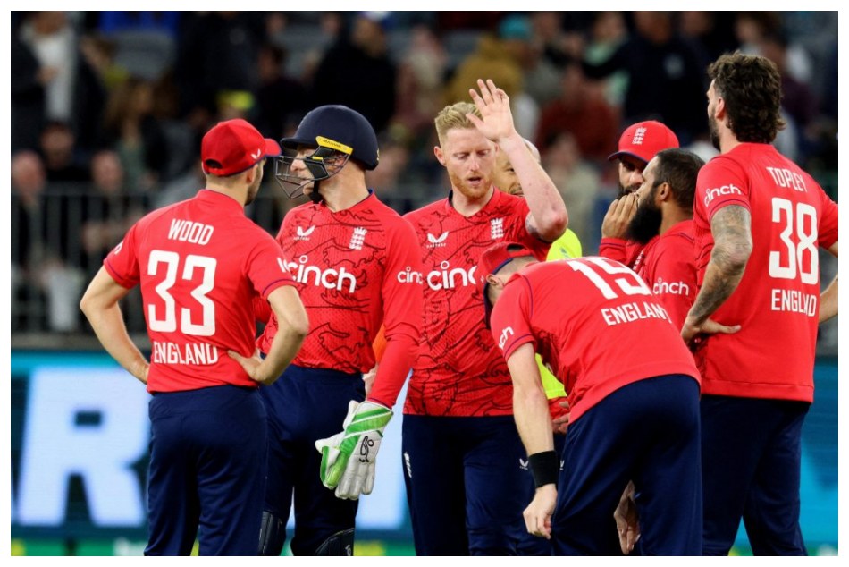 ಇಂಗ್ಲೆಂಡ್ ವಾರ್ಷಿಕ ಕೇಂದ್ರ ಒಪ್ಪಂದಗಳು