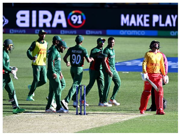 ಅಂತಿಮ ಓವರ್‌ನಲ್ಲಿ ರೋಚಕ ತಿರುವು