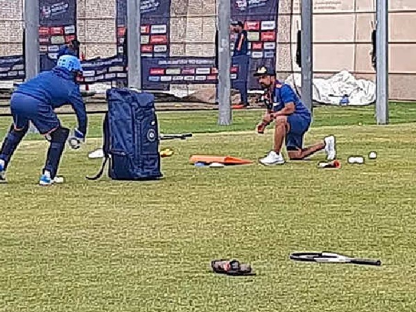 T20 World CuP: Team India Scares About Dinesh Karthik Fitness Ahead Of Match Against South Africa
