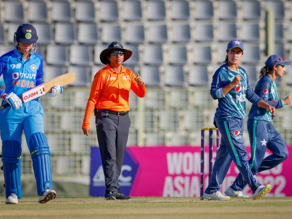 ನಾಲ್ಕು ಪಂದ್ಯಗಳಲ್ಲಿ ಮೂರರಲ್ಲಿ ಗೆದ್ದು ಪಟ್ಟಿಯಲ್ಲಿ ಅಗ್ರಸ್ಥಾನ