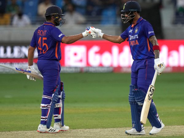 ರಾಹುಲ್ ಮತ್ತು ರೋಹಿತ್ ಆರಂಭಿಕರಾಗಿ ಕಣಕ್ಕೆ 