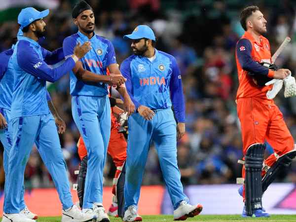 T20 World Cup 2022: Team India Need Carefull Against Zimbabwe Says Sunil Gavaskar