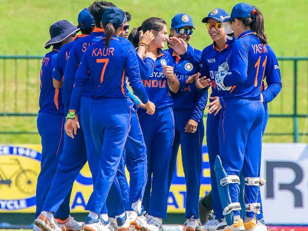 ರಿಚಾ ಘೋಷ್ 19 ಎಸೆತಗಳಲ್ಲಿ 33 ರನ್