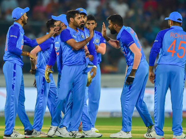 7 ಎಸೆತಗಳಲ್ಲಿ 9 ರನ್ ಗಳಿಸಿದ ರಿಷಭ್ ಪಂತ್ 