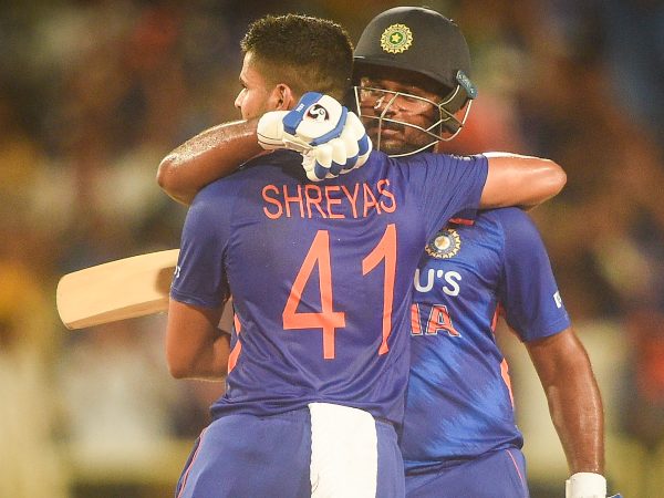 ಶ್ರೇಯಸ್ ಅಯ್ಯರ್- ಇಶಾನ್ ಕಿಶನ್ 161 ರನ್‌ಗಳ ಜೊತೆಯಾಟ