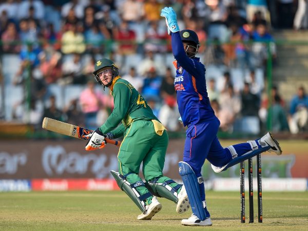 ಉಭಯ ತಂಡಗಳ ಆಡುವ 11ರ ಬಳಗ 