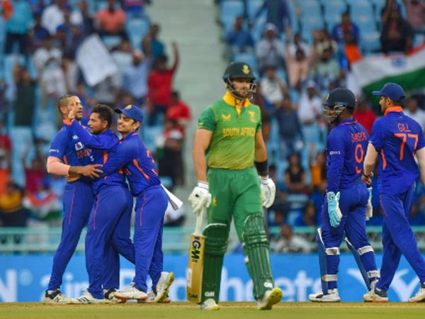 ಆರಂಭದಲ್ಲೇ ವಿಕೆಟ್ ಪಡೆದು ಒತ್ತಡ ಹಾಕಬೇಕು