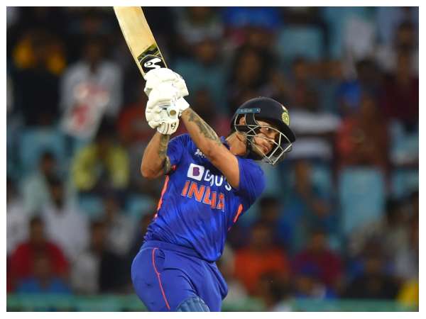 ತವರಿನ ಅಭಿಮಾನಿಗಳೆದುರು ಮಿಂಚಿದ ಇಶಾನ್ ಕಿಶನ್