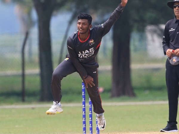 ಆಡಿದ ಮೊದಲನೇ ಪಂದ್ಯದಲ್ಲಿ ಪ್ರಶಸ್ತಿ 