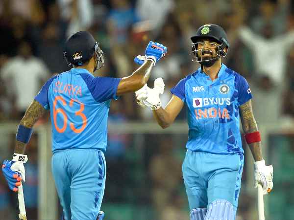 ಕೆಎಲ್ ರಾಹುಲ್ ಕ್ರೀಸ್‌ನಲ್ಲಿ ಹೆಚ್ಚು ಕಾಲ ಇರಬಹುದಿತ್ತು