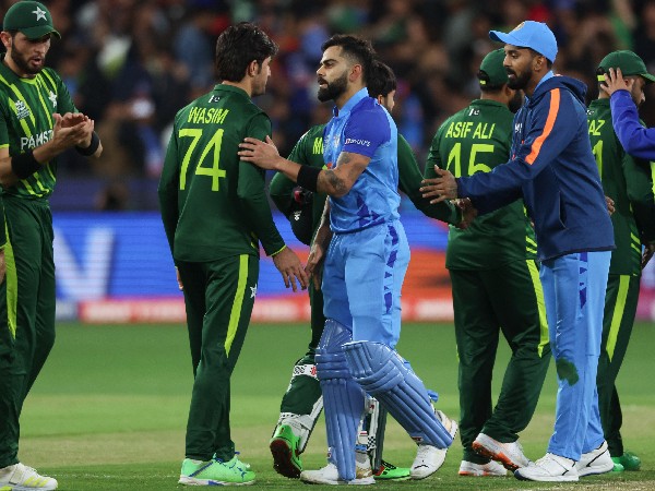 India Vs Pakistan : Virat Kohli Should Think About Retire From T20Is Shoib Akthar 
