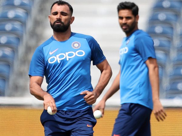 ಮಳೆ-ಬಾಧಿತ ಪಂದ್ಯದಲ್ಲಿ ಭಾರತ ಬೌಲರ್‌ಗಳು 249 ರನ್‌ ನೀಡಿದರು